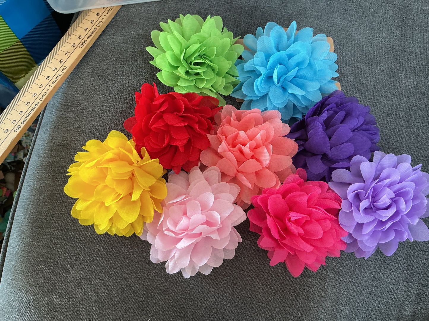 9.5cm Large Chiffon Dog Collar Flower – Elegant Removable Floral Accessory