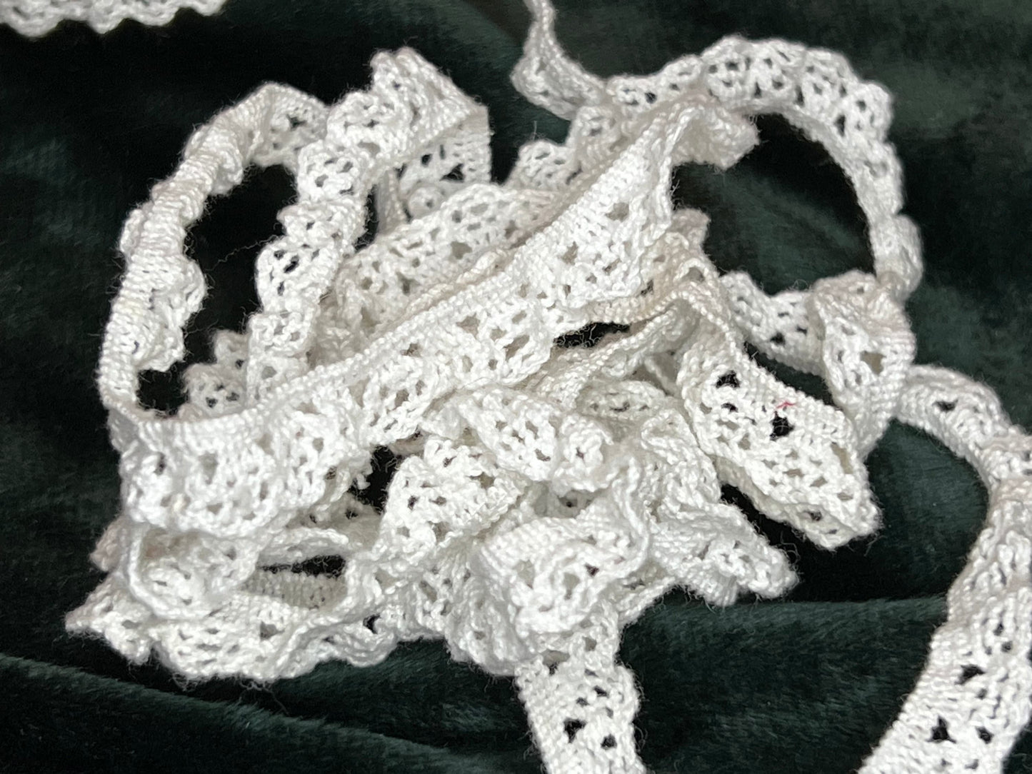 White cotton elastic lace trim