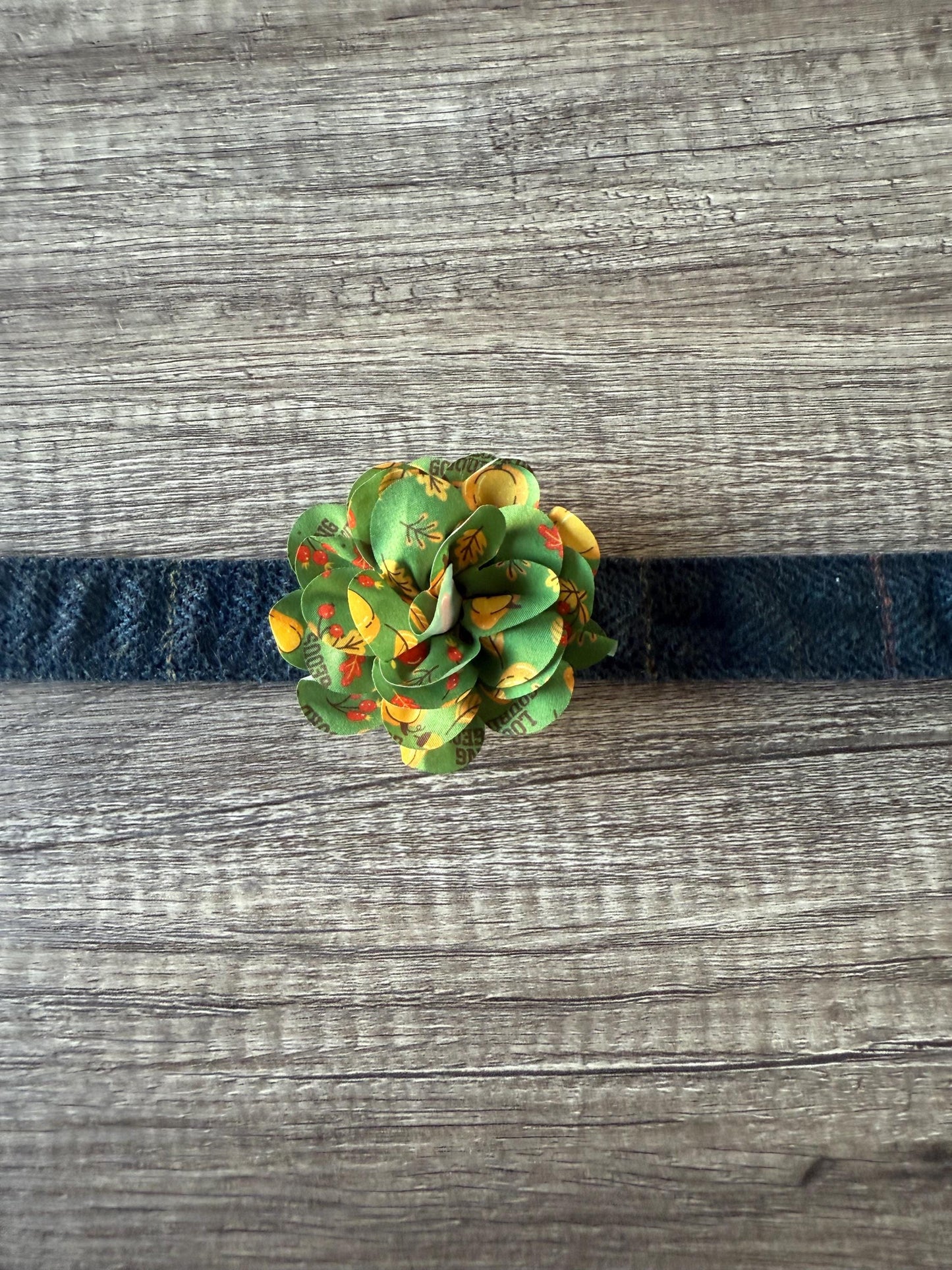Autumn Dog Collar Flower | Limited Edition Pet Accessory | Autumnal Fabric Flower for Dog Collars | Handmade Seasonal Pet Decoration UK