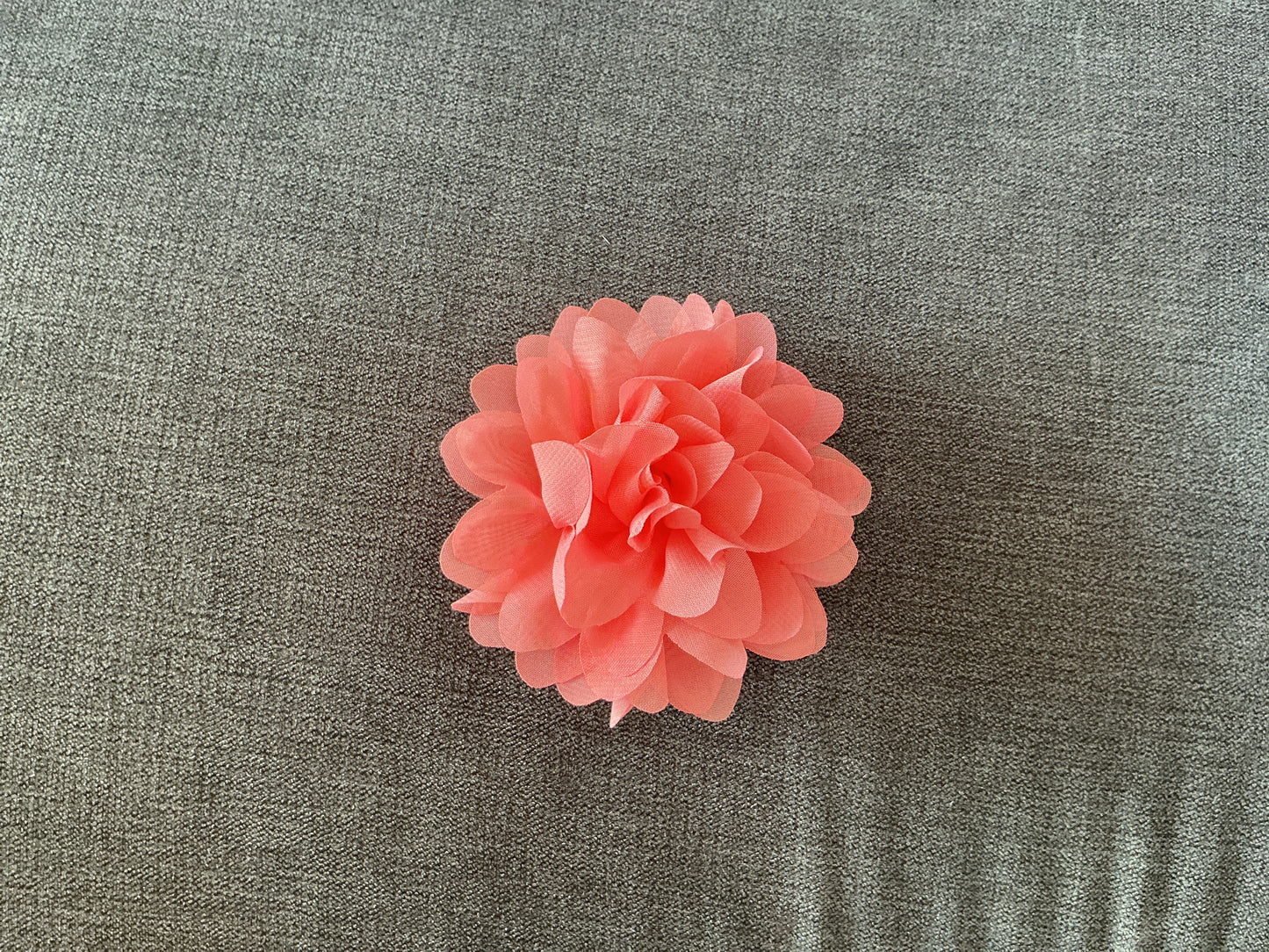 9.5cm Large Chiffon Dog Collar Flower – Elegant Removable Floral Accessory