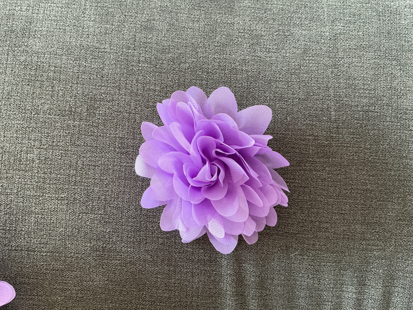 9.5cm Large Chiffon Dog Collar Flower – Elegant Removable Floral Accessory