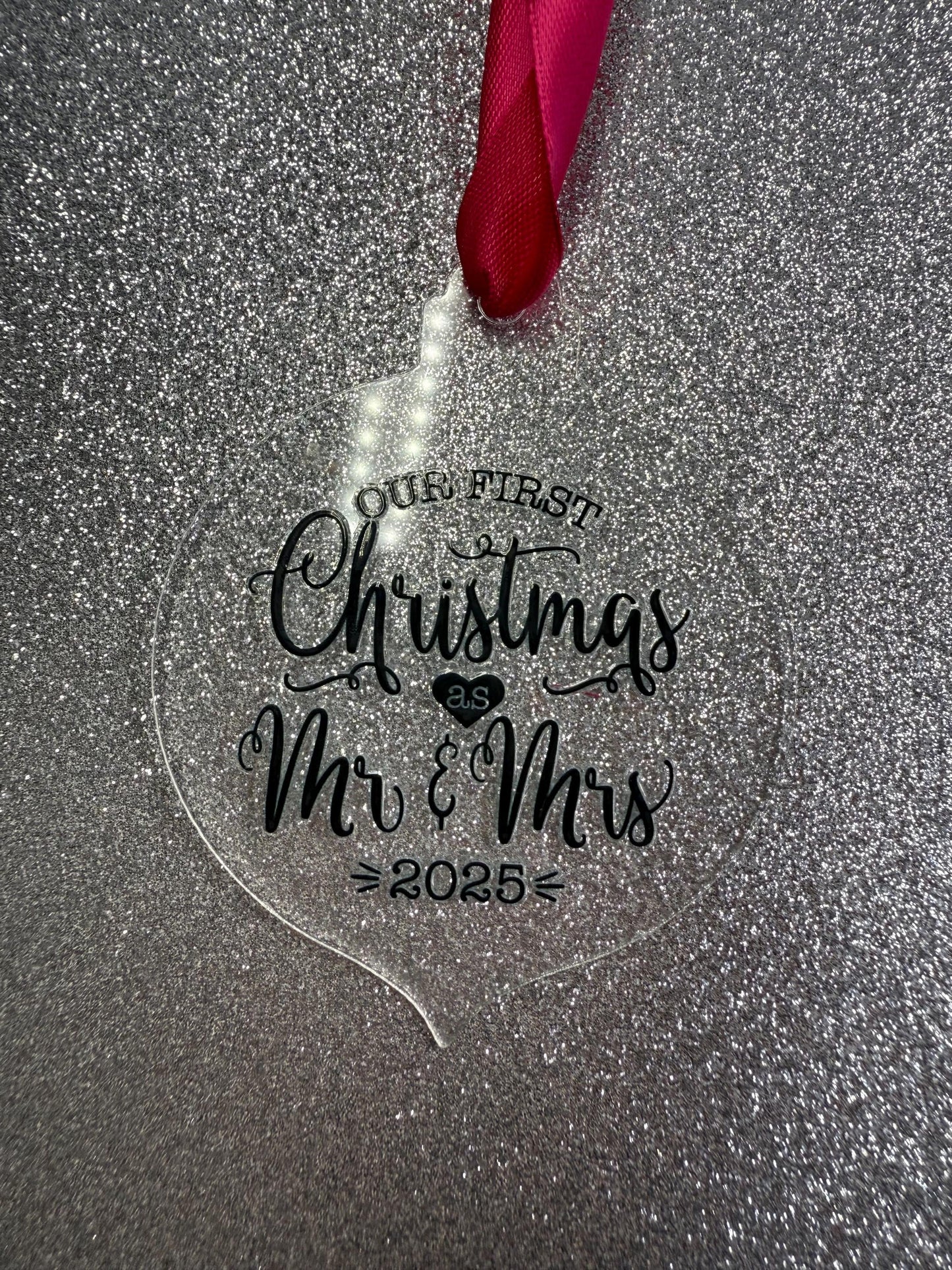 First Christmas as Mr and Mrs Tree Decoration – First Christmas Ornament – wedding Gift – Personalised Ornament – 2025 Keepsake