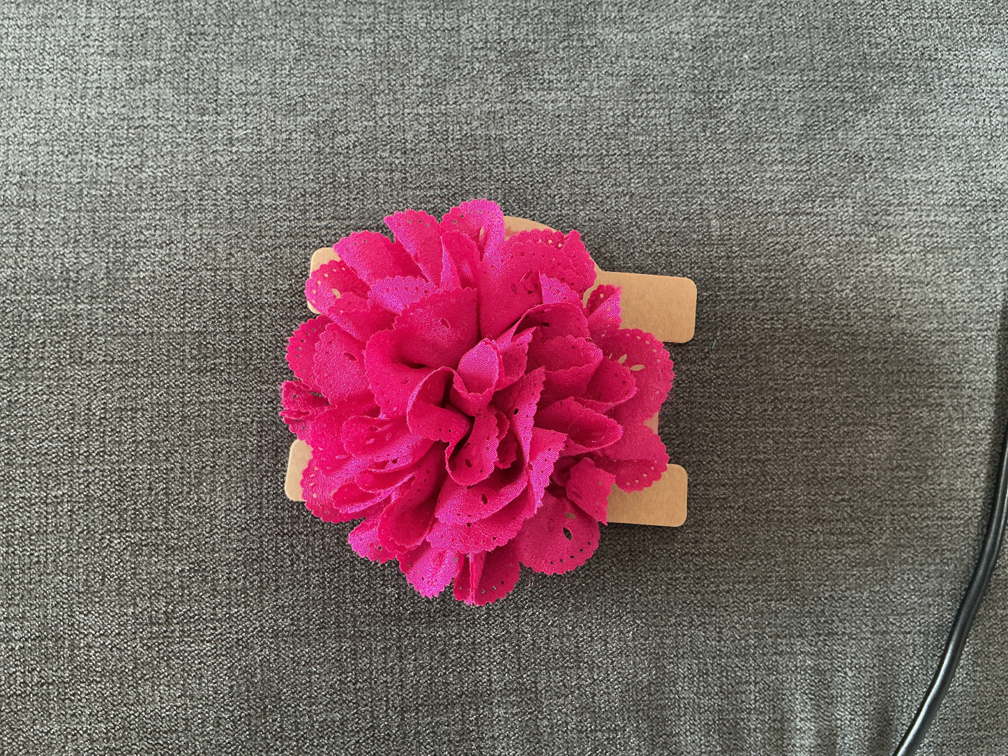 9cm Large textured Chiffon Dog Collar Flower – Elegant Removable Floral Accessory