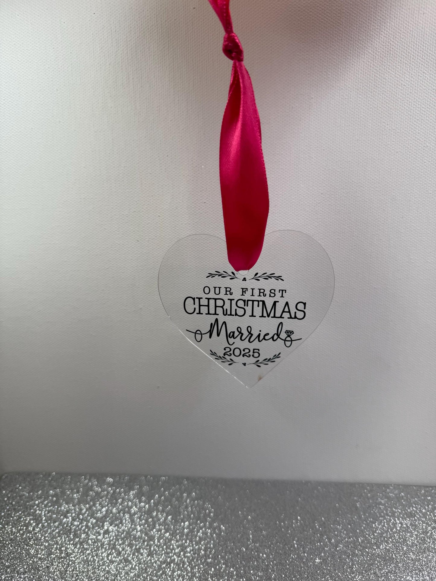 First Christmas married Tree Decoration – Couples Christmas –  Gift – Personalised 2025 Keepsake - Couples gift