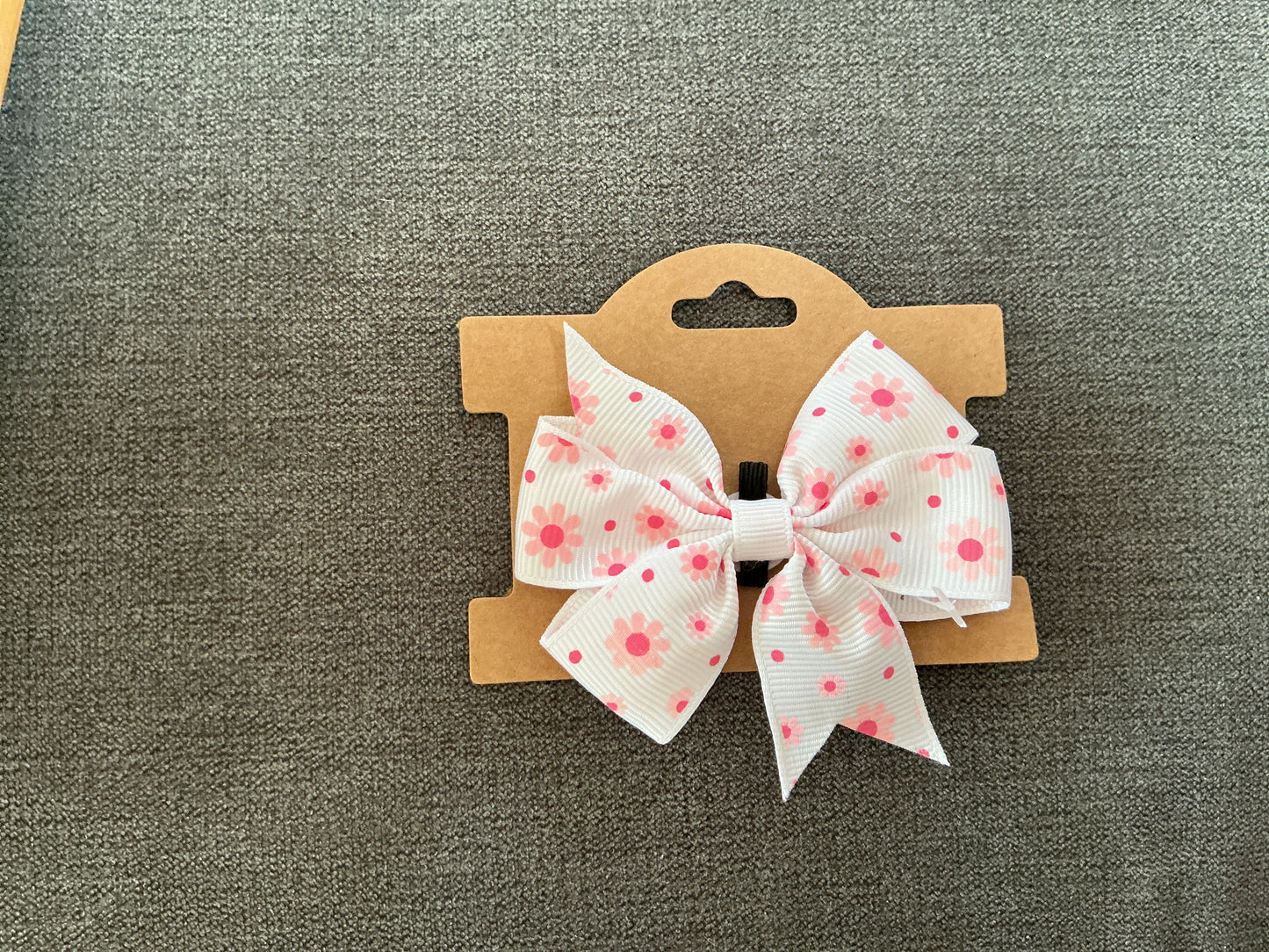 The collar Blossom