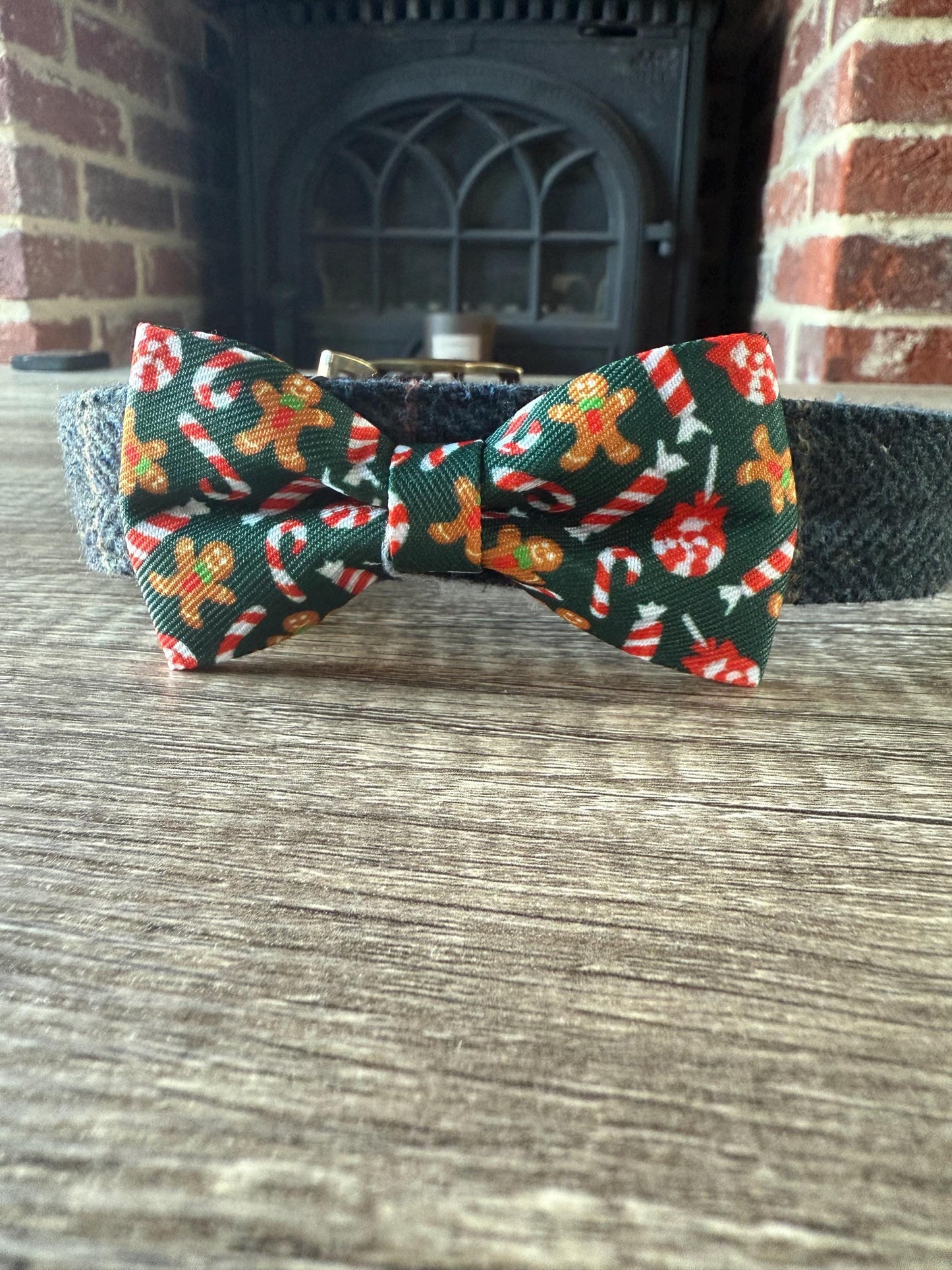 Christmas Dog Collar Bow Tie