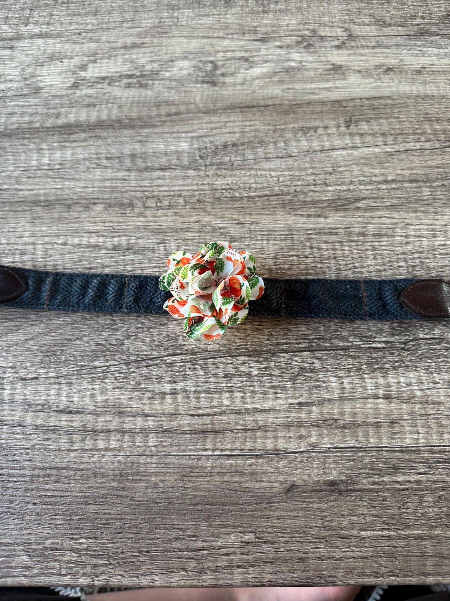 Autumn Dog Collar Flower | Limited Edition Pet Accessory | Autumnal Fabric Flower for Dog Collars | Handmade Seasonal Pet Decoration UK