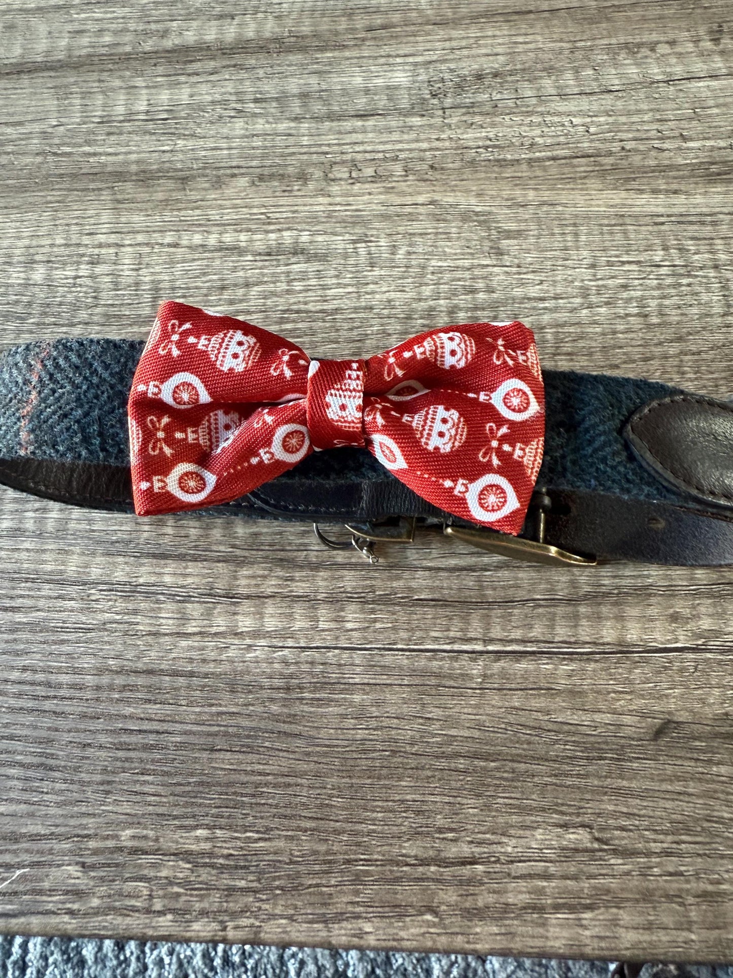Christmas Dog Collar Bow Tie