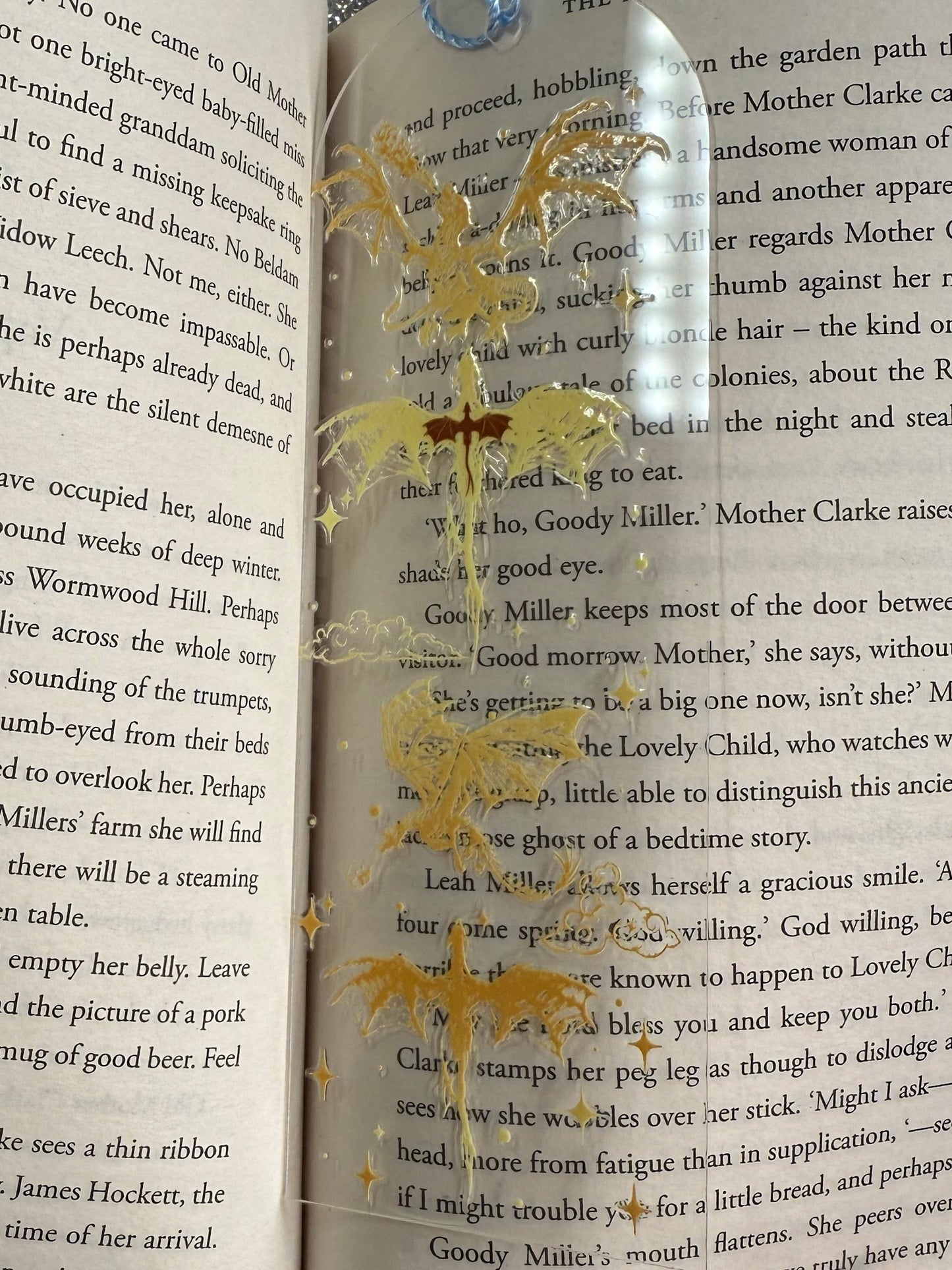 Fourth Wing inspired Bookmark - 4 Golden dragons