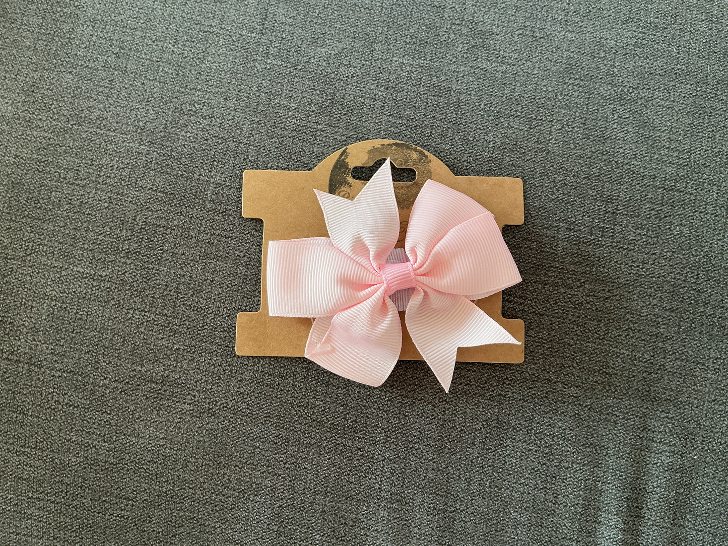 The Collar Blossom solid colour