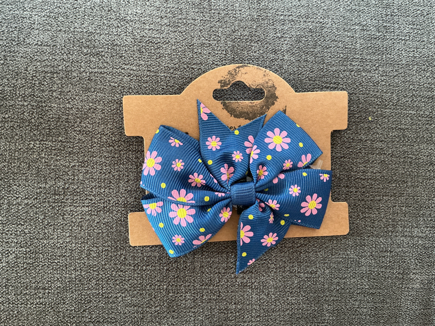 The collar Blossom