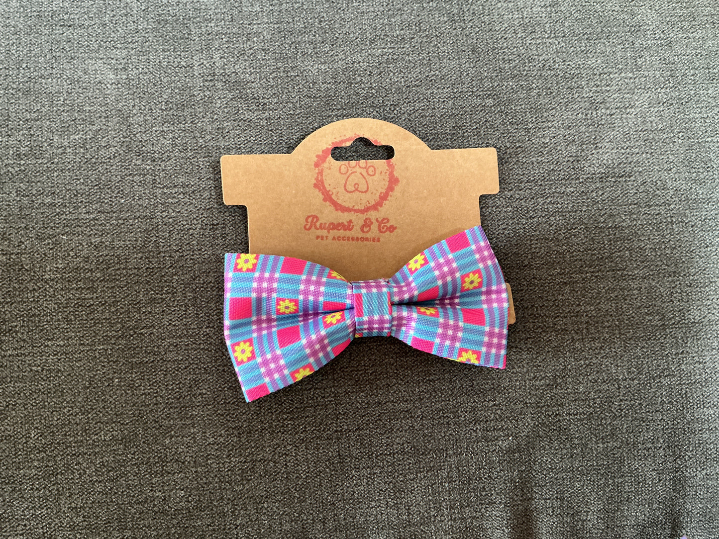 Dog Collar Bow Tie -