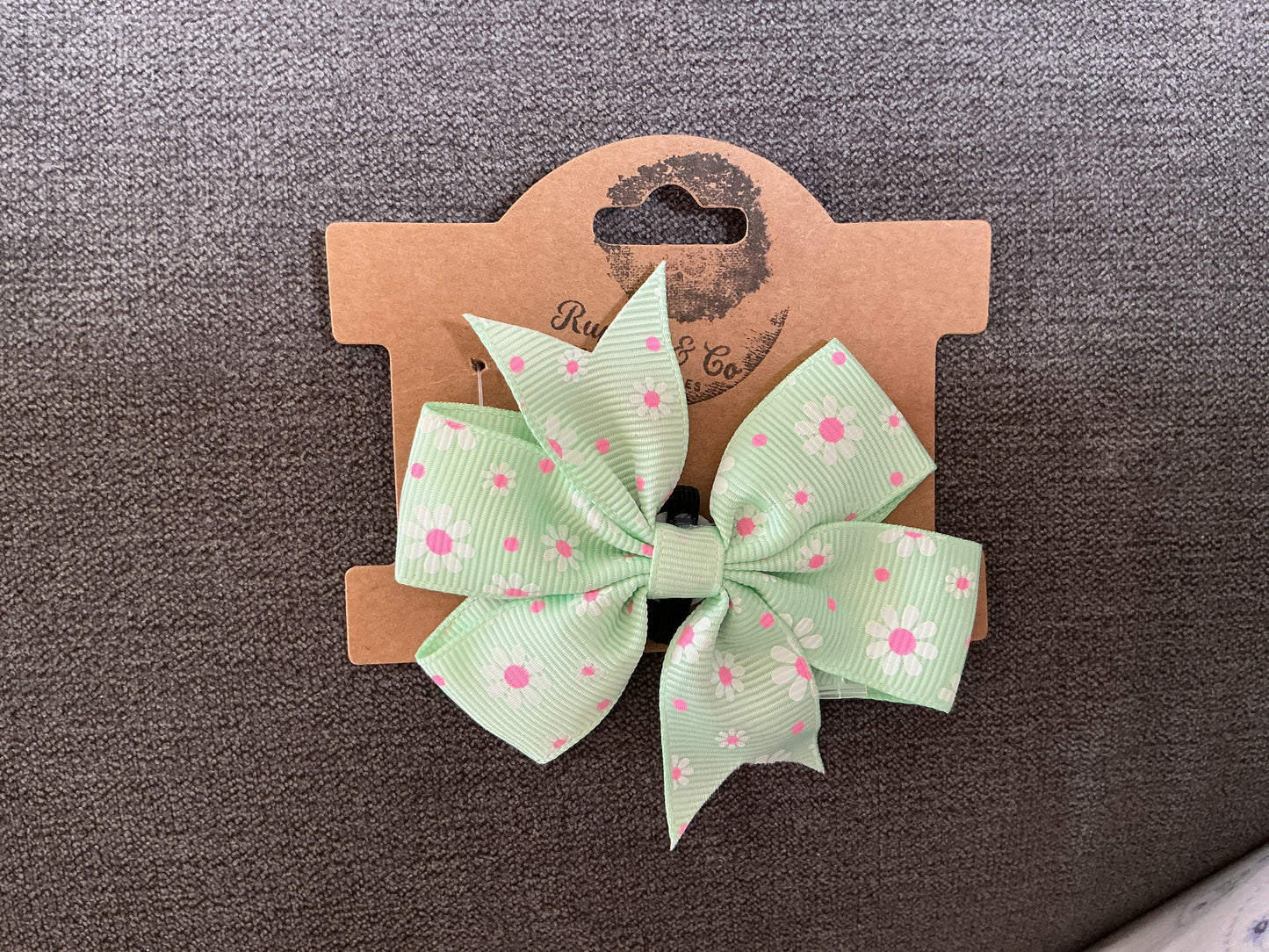 The collar Blossom