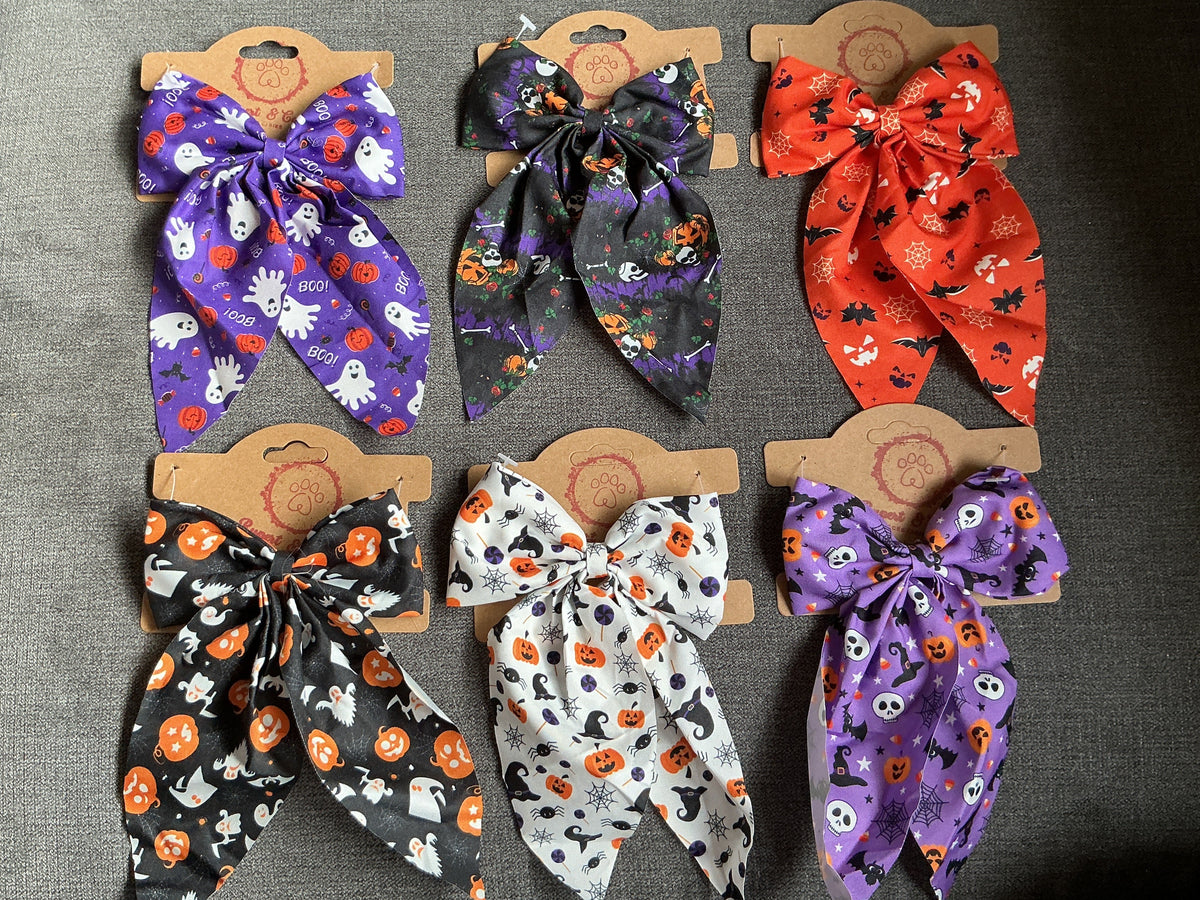 Spooky Halloween Dog Collar bow | Limited Edition Fabric Pet Accessory | Handmade Collar Decoration for Dogs