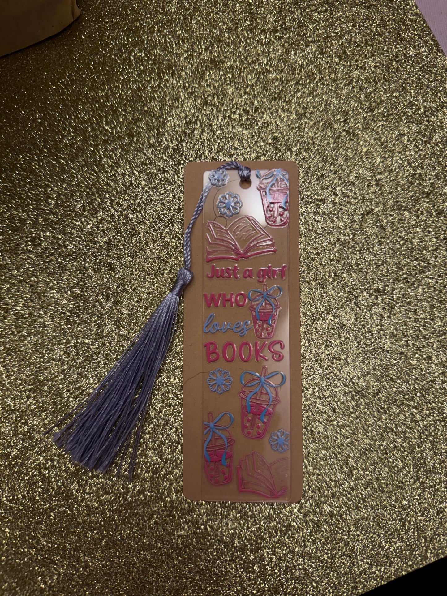Just a girl who loves books