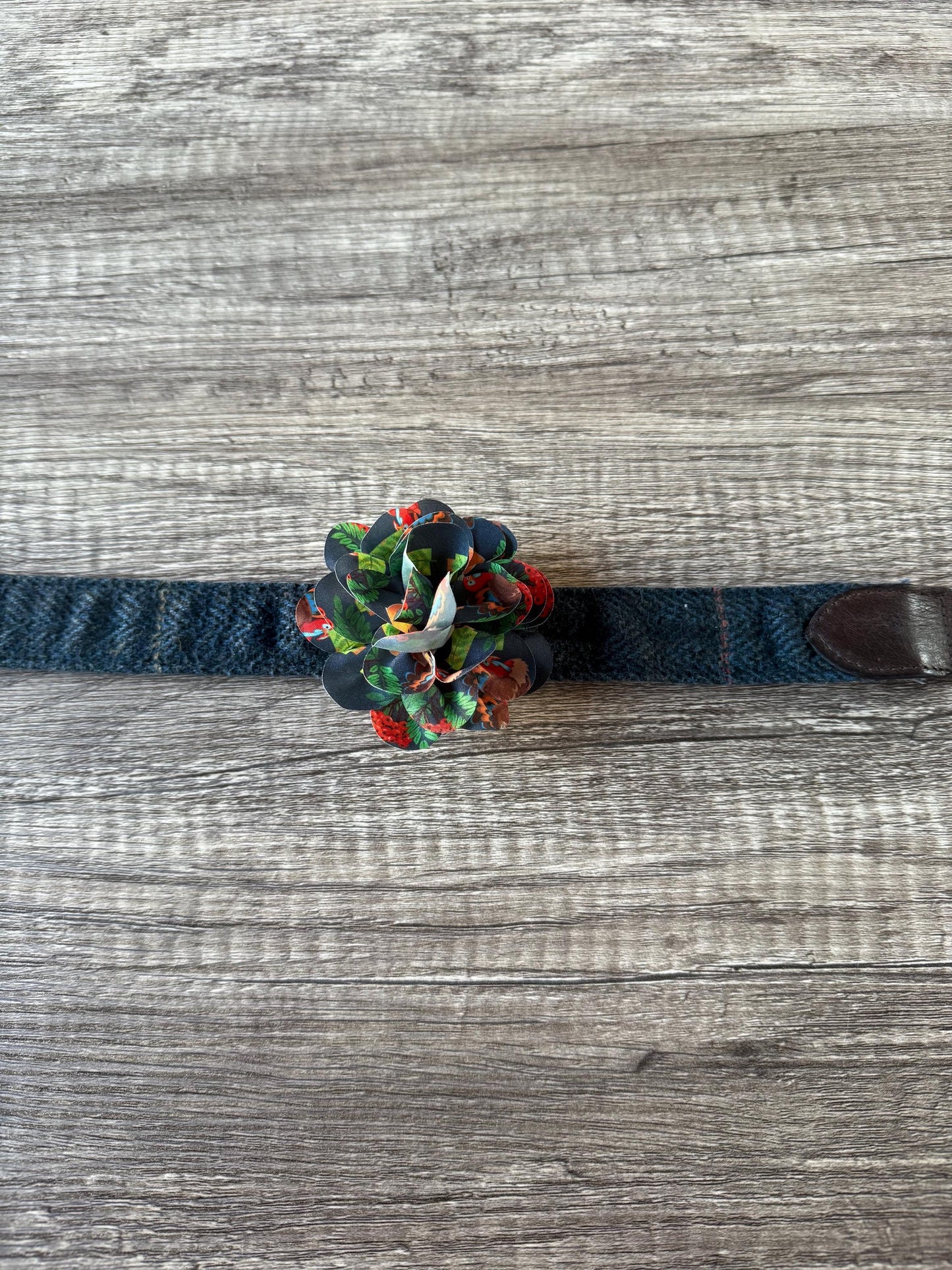 Autumn Dog Collar Flower | Limited Edition Pet Accessory | Autumnal Fabric Flower for Dog Collars | Handmade Seasonal Pet Decoration UK