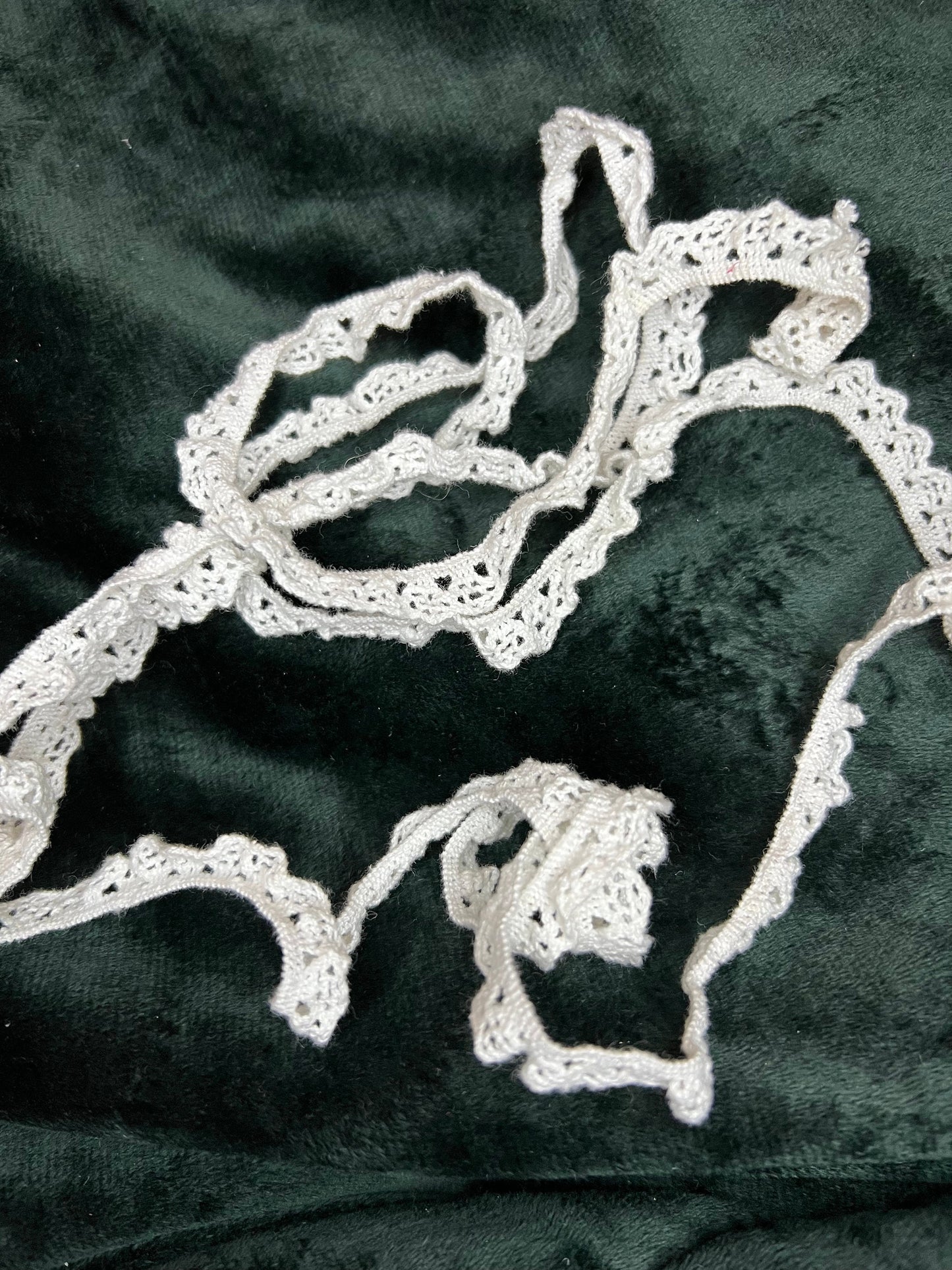 White cotton elastic lace trim