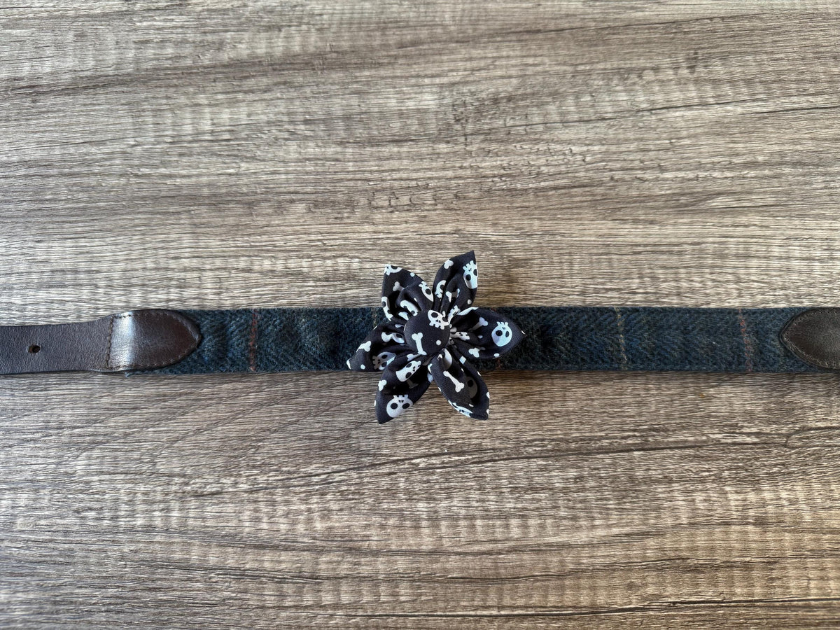 Spooky Halloween Dog Collar Flower | Limited Edition Fabric Pet Accessory | Handmade Collar Decoration for Dogs