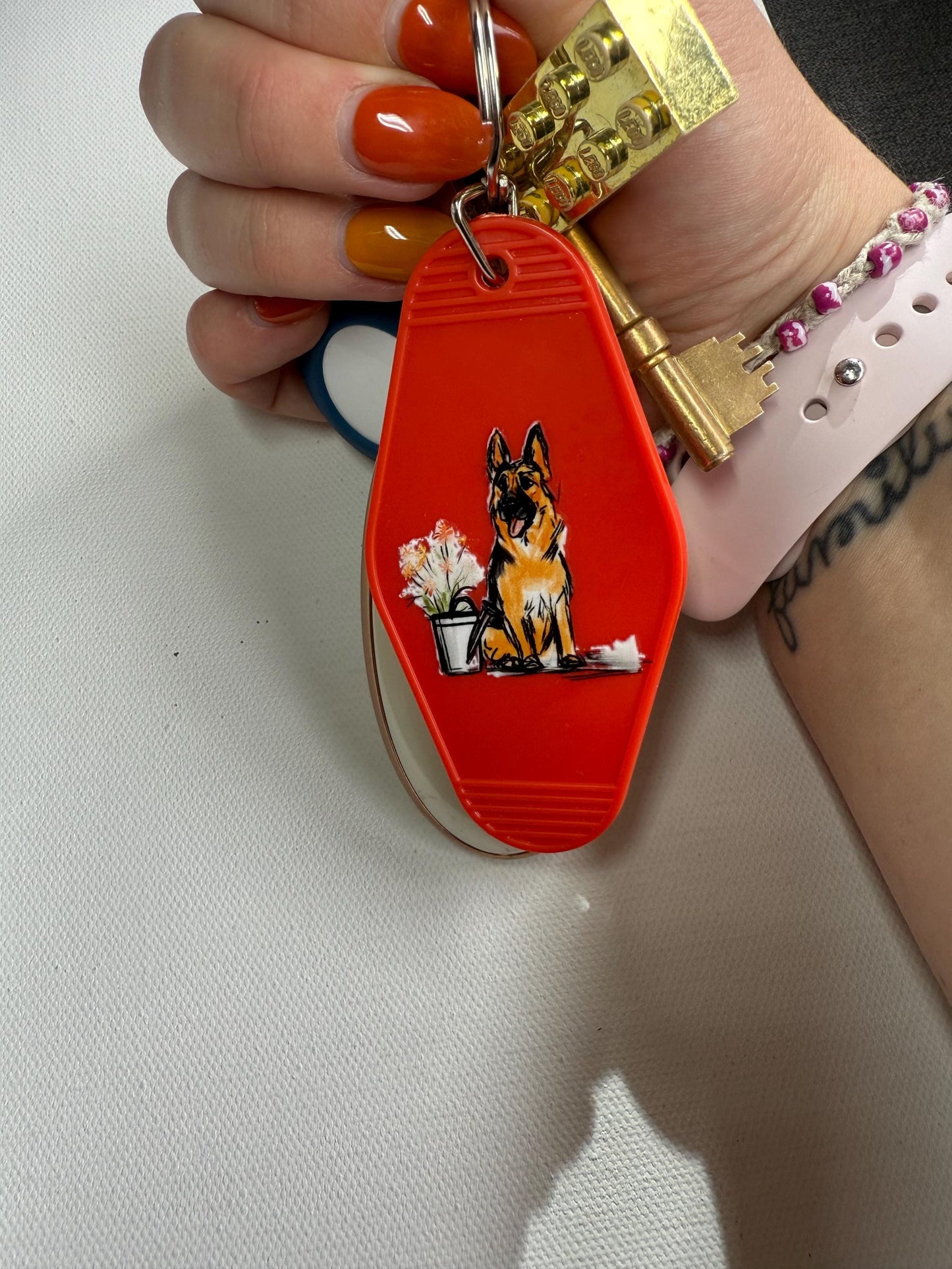 German Shepherd Keyring – Dog Lover Gift – German Shepherd Keychain for Her or Him – Pet Memorial Gift – Cute German Shepherd Accessory