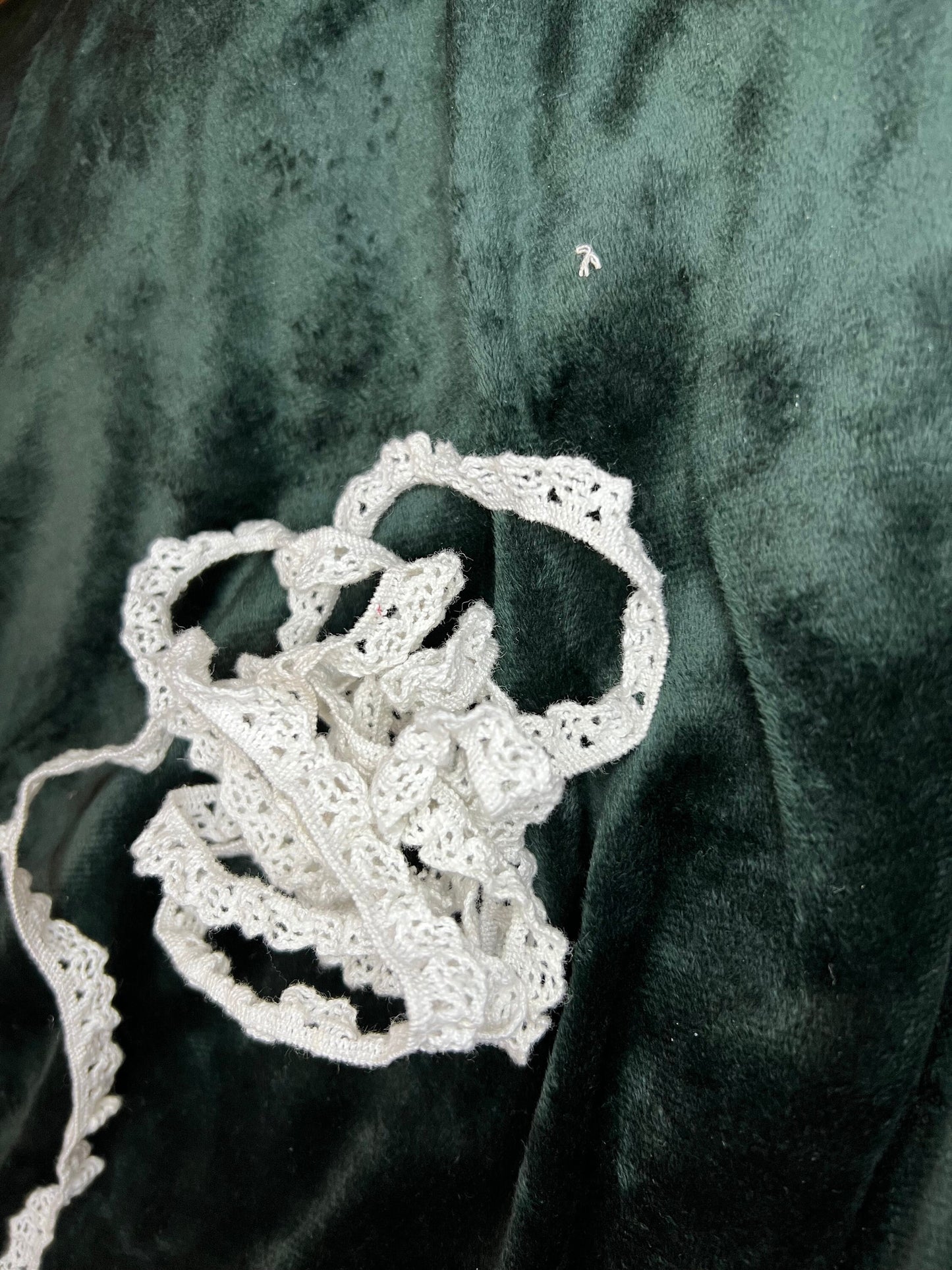 White cotton elastic lace trim