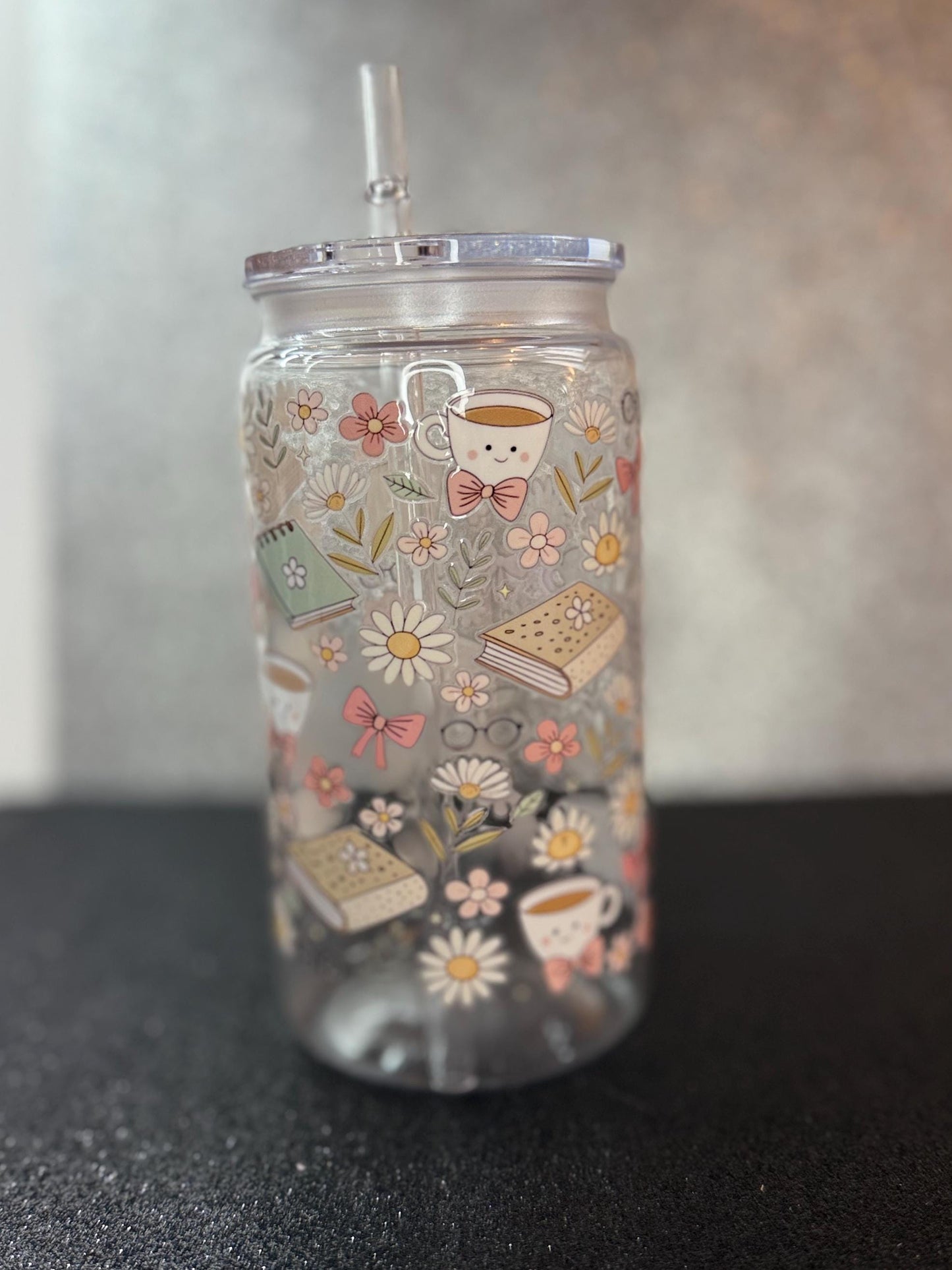 Books and Tea Cold Cup