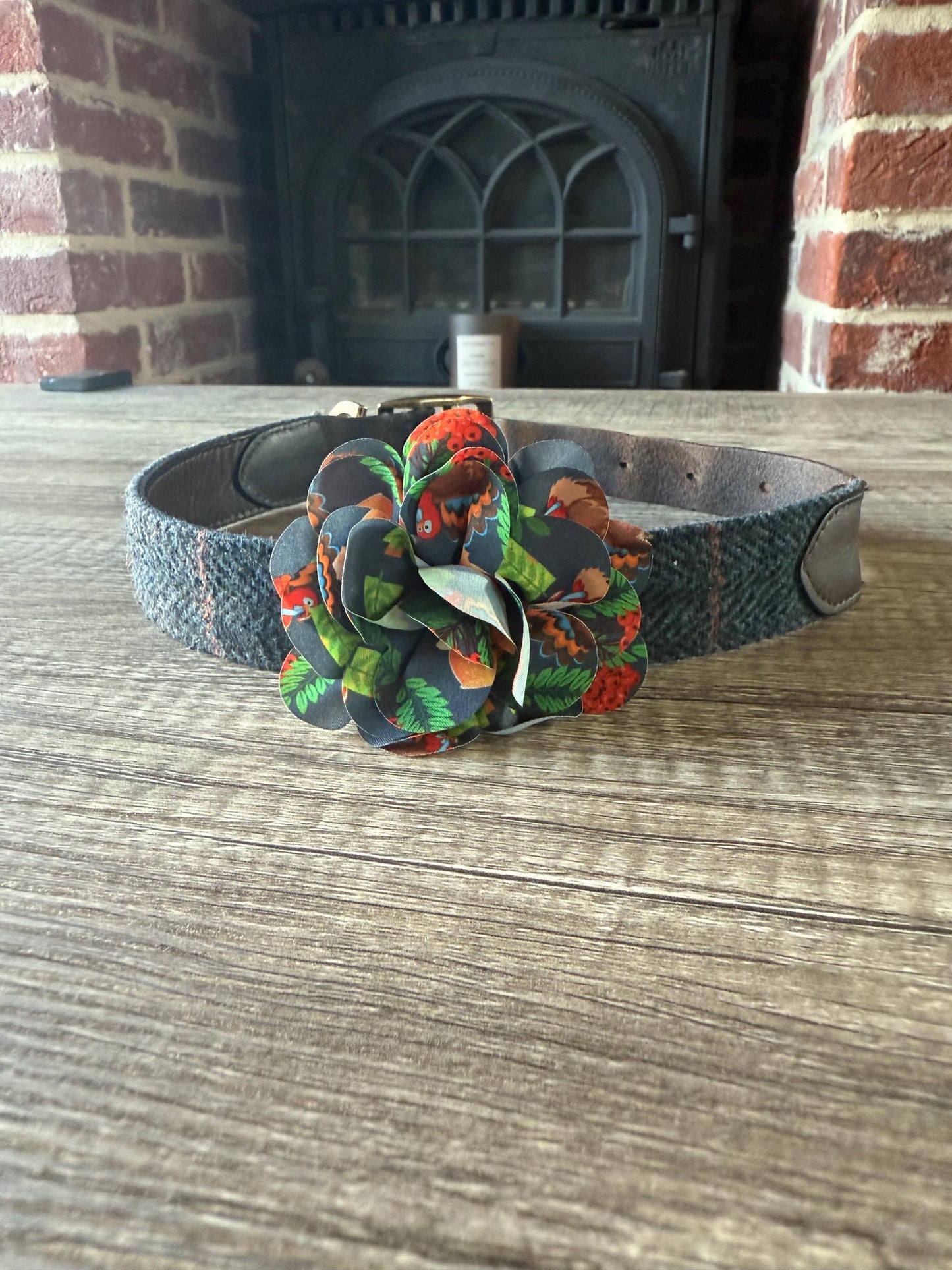 Autumn Dog Collar Flower | Limited Edition Pet Accessory | Autumnal Fabric Flower for Dog Collars | Handmade Seasonal Pet Decoration UK